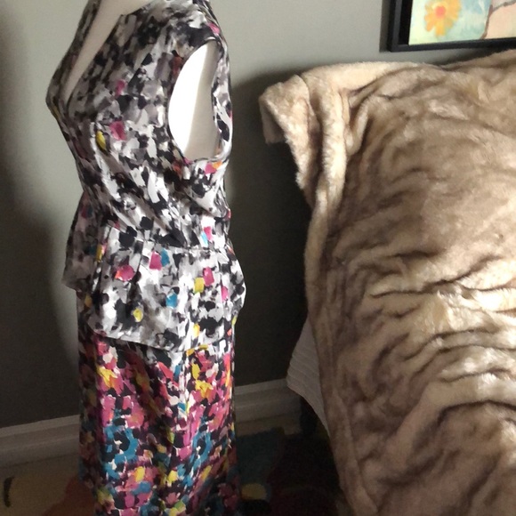 BCBGmaxazaria peplum, mid length sleeveless dress. - Picture 6 of 9